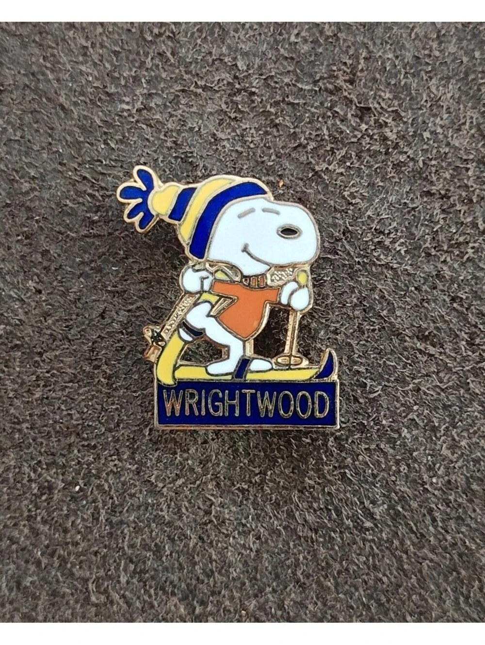 1970s Peanuts Snoopy Skiing Wrightwood  Cloisonné Gold Tone Enamel Pin
